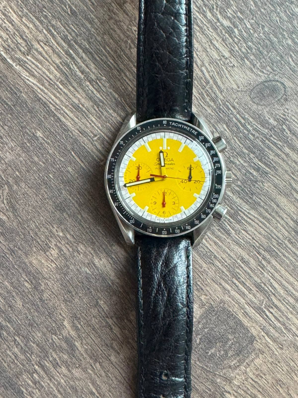 Omega Speedmaster Automatic (yellow "Racing" - style dial) — photo 1